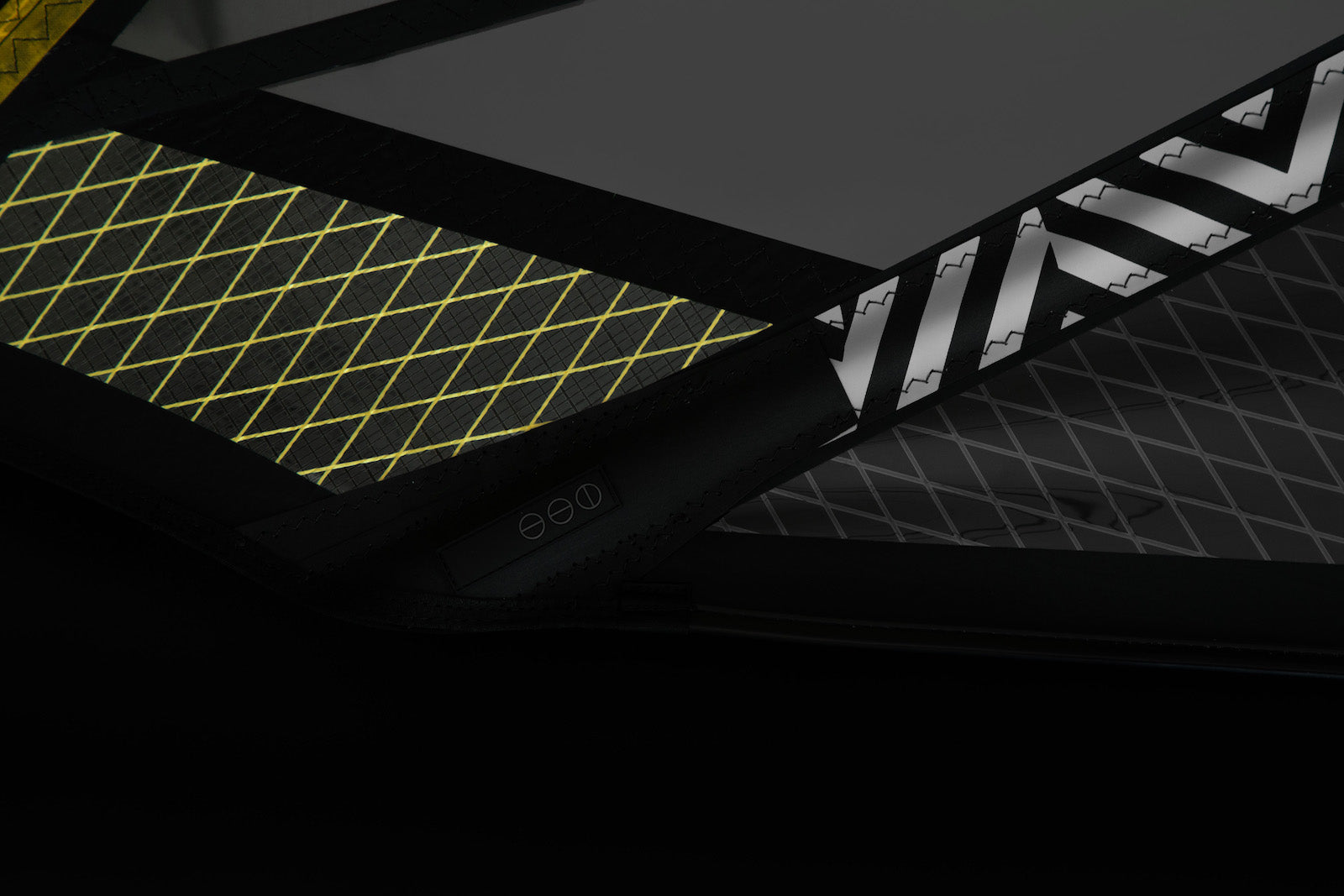 Vogue Gold Y31 detail 1